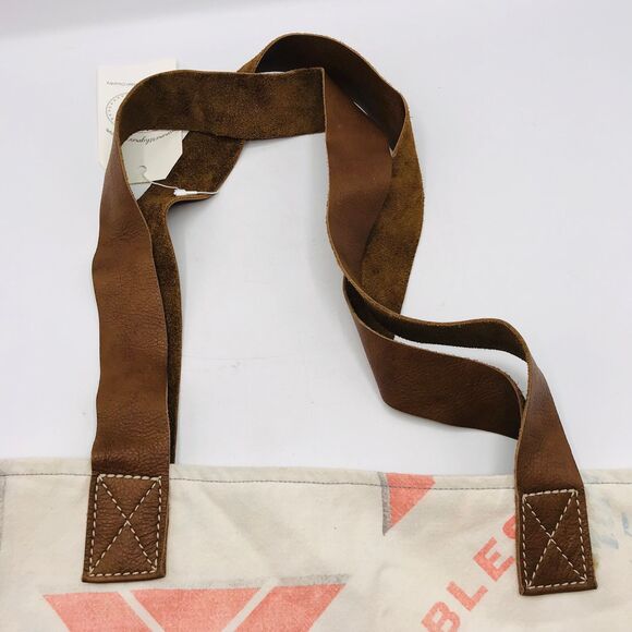 Ephemera Tote Bag with Leather Crossbody Strap, Vintage, Reclaimed Feedsack - Picture 4 of 5